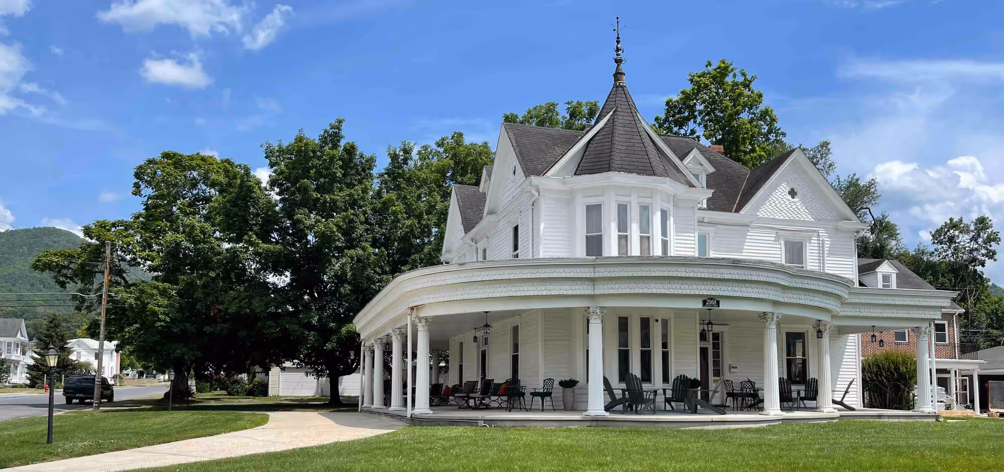Blue Ridge Abbey Bed and Breakfast exterior